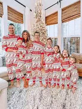 2023 New Winter Christmas Family Pajamas Set Mom Dad Kids Baby Matching Outfits Elk Print Casual Soft Sleepwear Xmas Look Pyjama