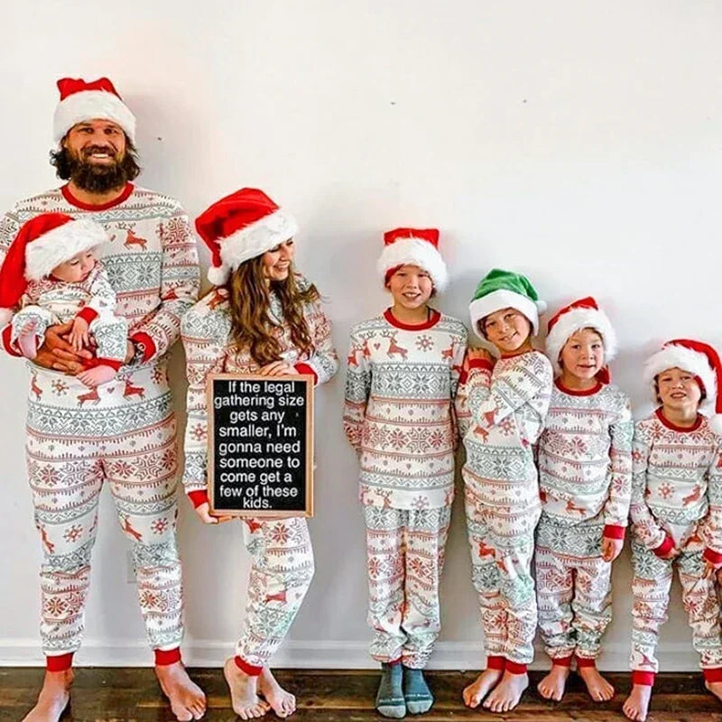 2023 New Winter Christmas Family Pajamas Set Mom Dad Kids Baby Matching Outfits Elk Print Casual Soft Sleepwear Xmas Look Pyjama