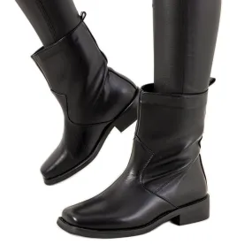 Black classic Lavone insulated boots