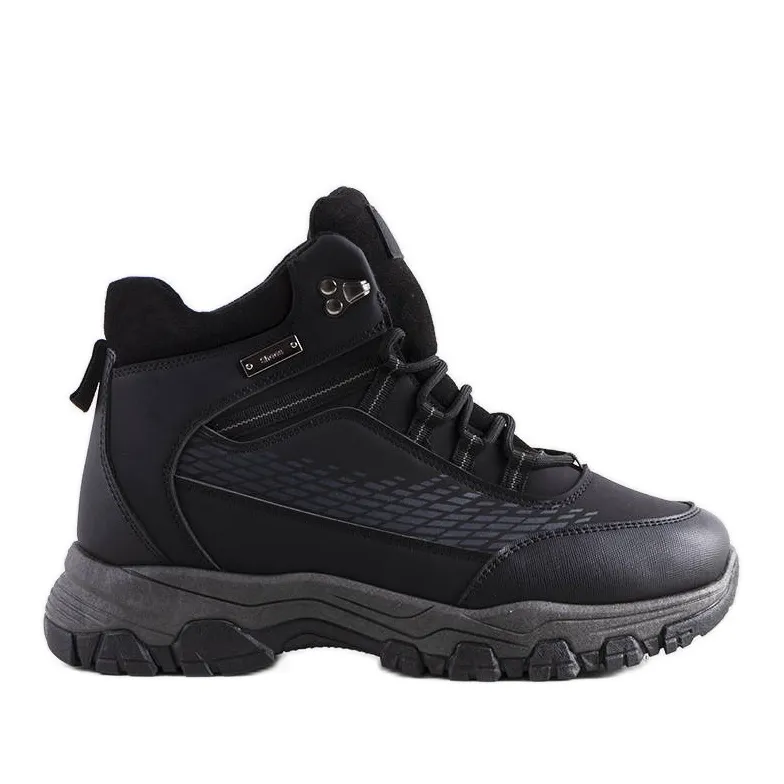 Black insulated boots from Jaxx