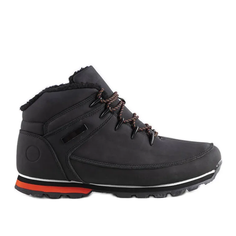 Black insulated boots from Jemma