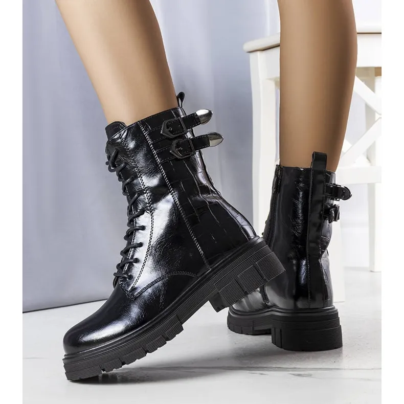 Black lacquered insulated boots from Dielle