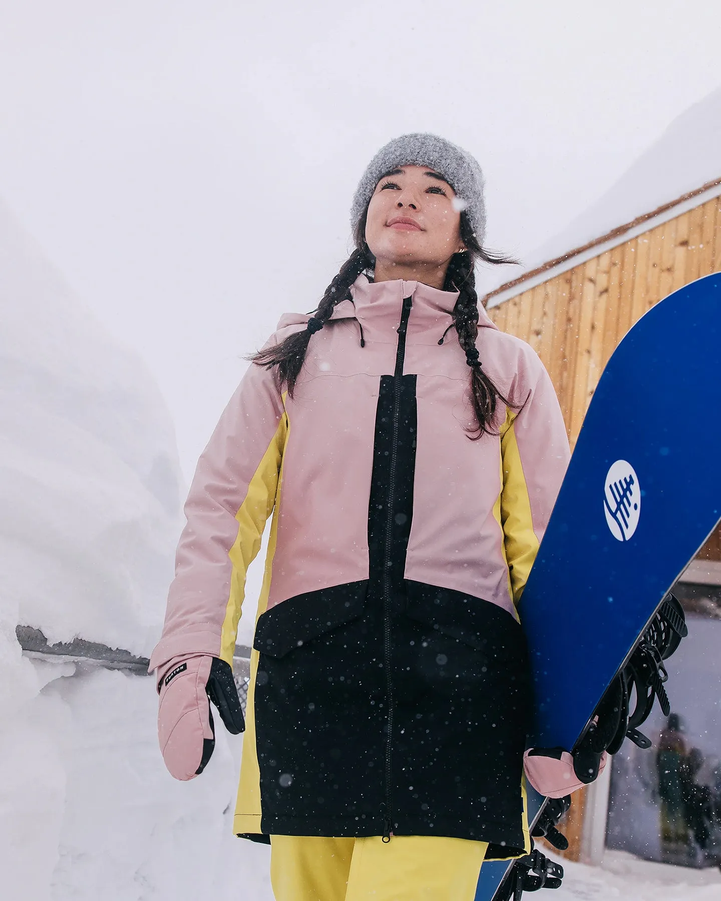 Burton Women's Prowess 2.0 2L Snow Jacket - Powder Blush/Sulfur/True Black | Shop Coats & Jackets at Trojan Wake Ski Sno