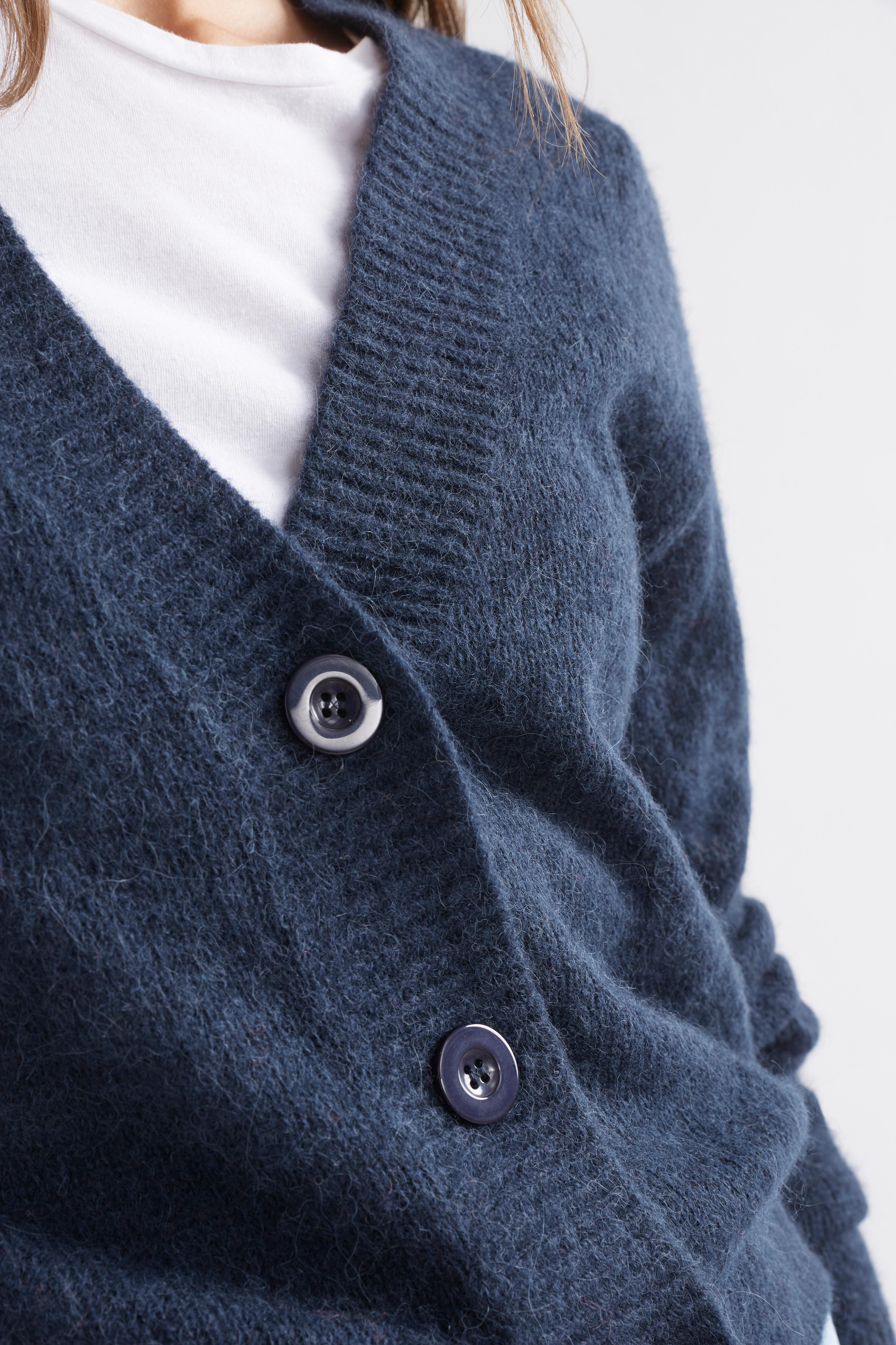 Elk The Label - Drue Cardigan - Carbon